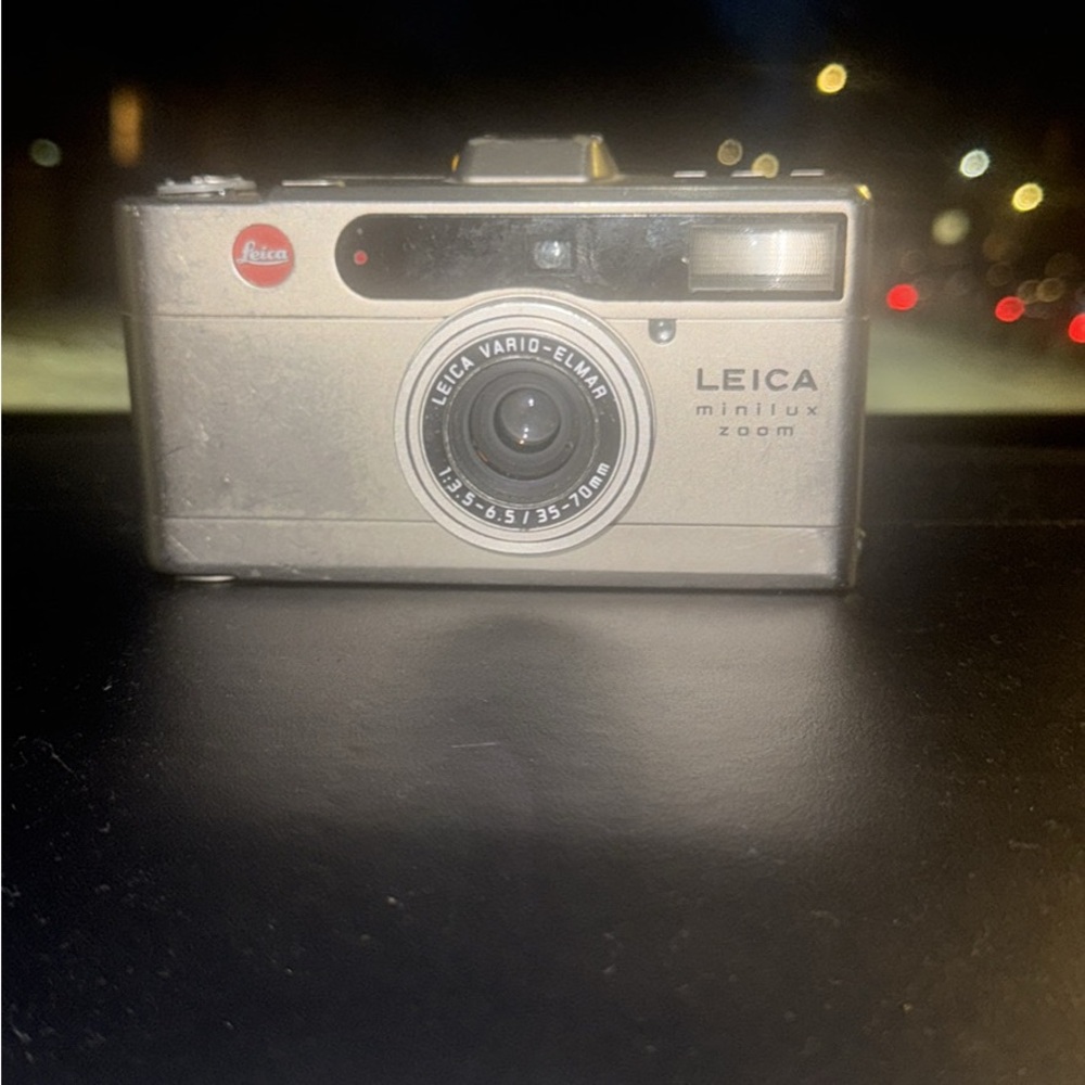 Leica Minilux Zoom Silver Digital Camera